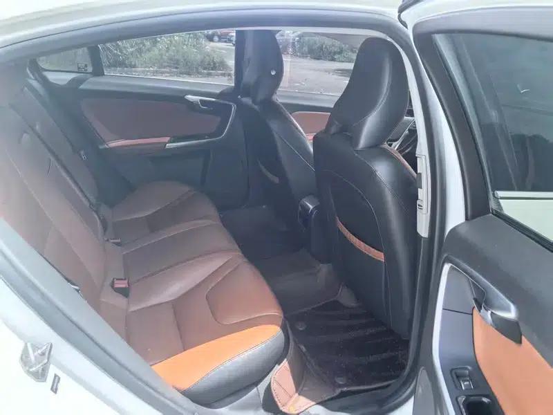 2018 Volvo S60 S60L T3 Smart Edition — миниатюра 6