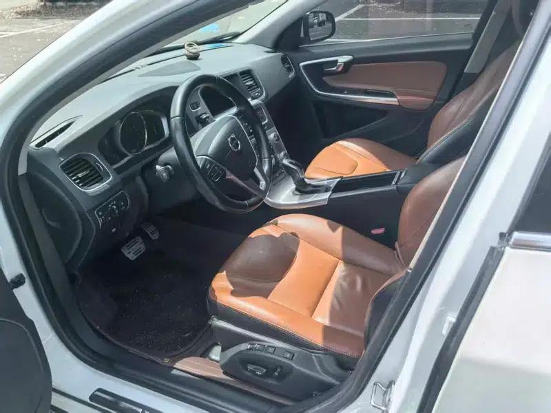 2018 Volvo S60 S60L T3 Smart Edition — миниатюра 9
