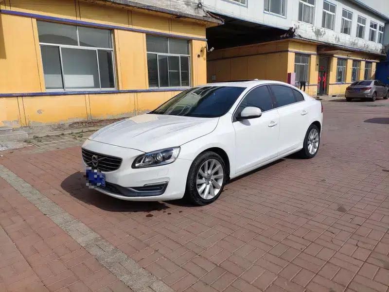 2014 Volvo S60 S60L 2.0T Smart Edition — миниатюра 1