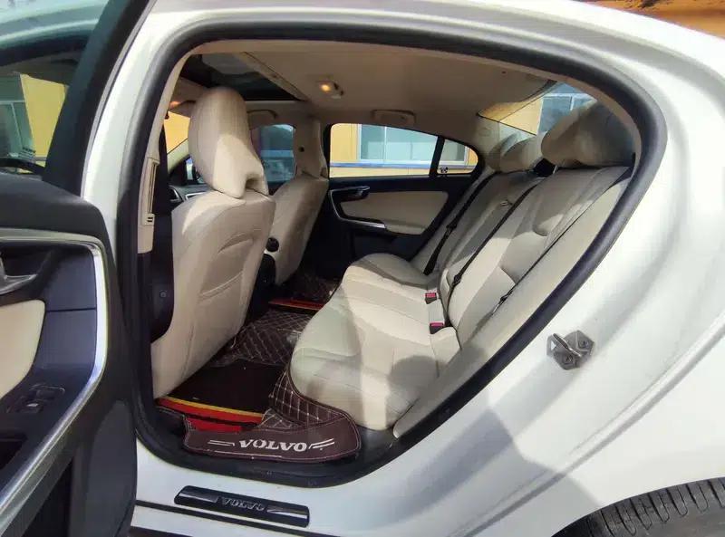 2014 Volvo S60 S60L 2.0T Smart Edition — миниатюра 9