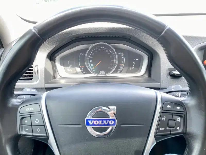 2015 Volvo S60 S60L 2.0T Smart Edition — миниатюра 11
