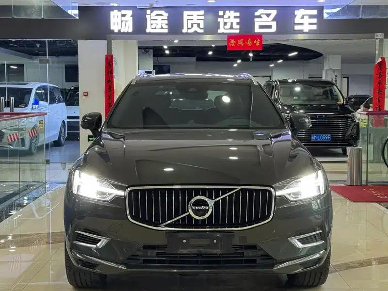 2021 Volvo XC60 PHEV T8 E-Drive Hybrid Smart Luxury Edition — миниатюра 2