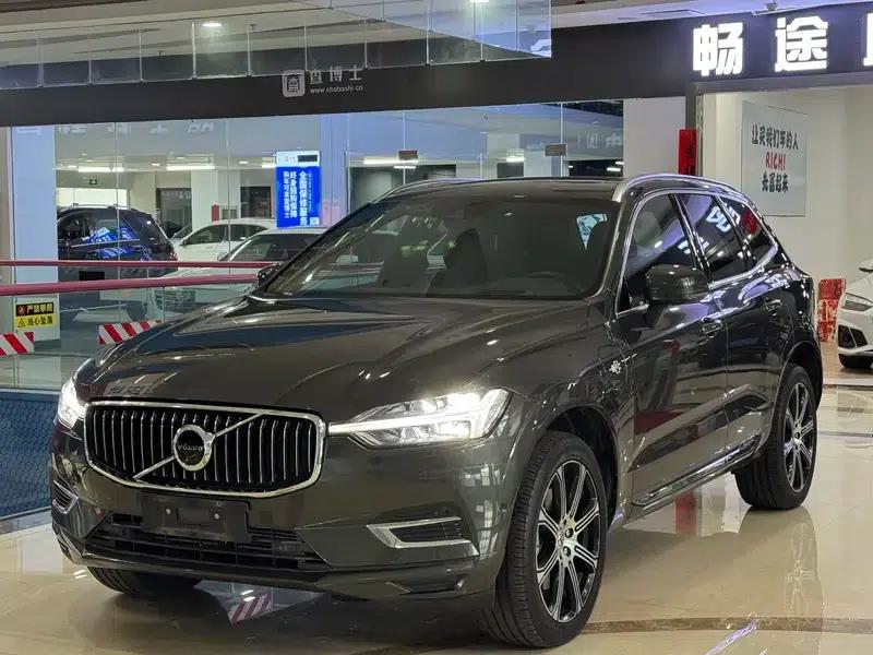 2021 Volvo XC60 PHEV T8 E-Drive Hybrid Smart Luxury Edition — миниатюра 7