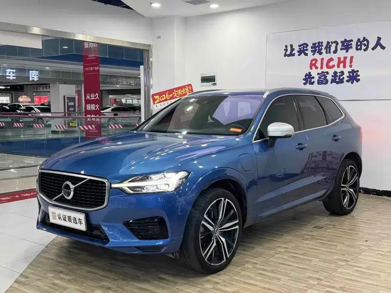 2019 Volvo XC60 PHEV T8 E-Drive Hybrid Smart Sport Edition (China VI Emission Standard) — миниатюра 1