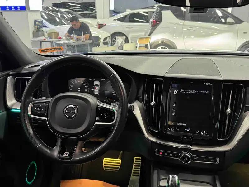 2019 Volvo XC60 PHEV T8 E-Drive Hybrid Smart Sport Edition (China VI Emission Standard) — миниатюра 13