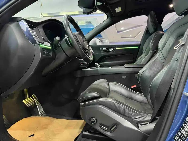 2019 Volvo XC60 PHEV T8 E-Drive Hybrid Smart Sport Edition (China VI Emission Standard) — миниатюра 15