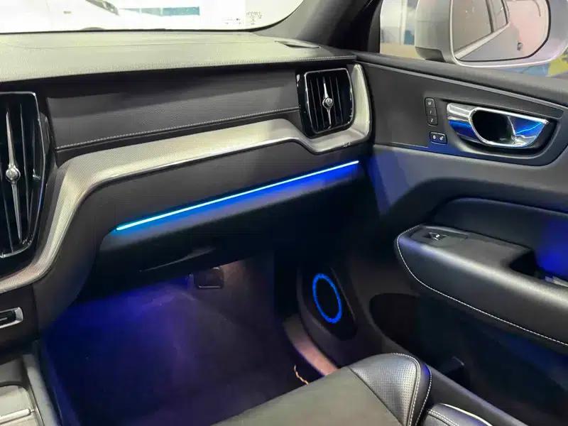 2019 Volvo XC60 PHEV T8 E-Drive Hybrid Smart Sport Edition (China VI Emission Standard) — миниатюра 9