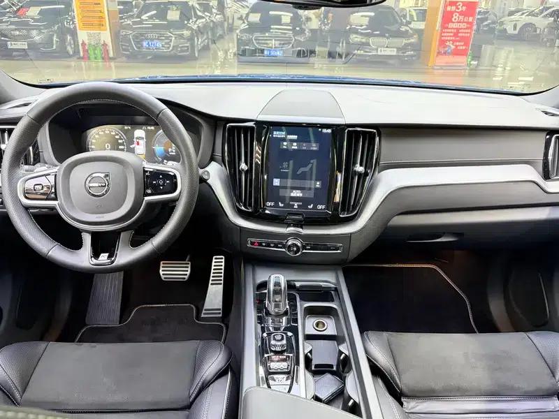 2019 Volvo XC60 PHEV T8 E-Drive Hybrid Smart Sport Edition (China VI Emission Standard) — миниатюра 11