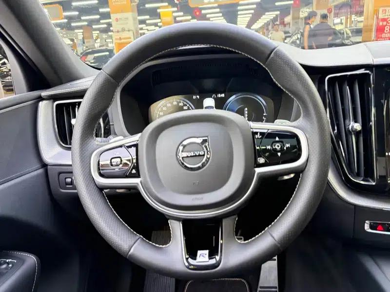 2019 Volvo XC60 PHEV T8 E-Drive Hybrid Smart Sport Edition (China VI Emission Standard) — миниатюра 12