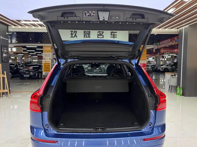 2019 Volvo XC60 PHEV T8 E-Drive Hybrid Smart Sport Edition (China VI Emission Standard) — миниатюра 16