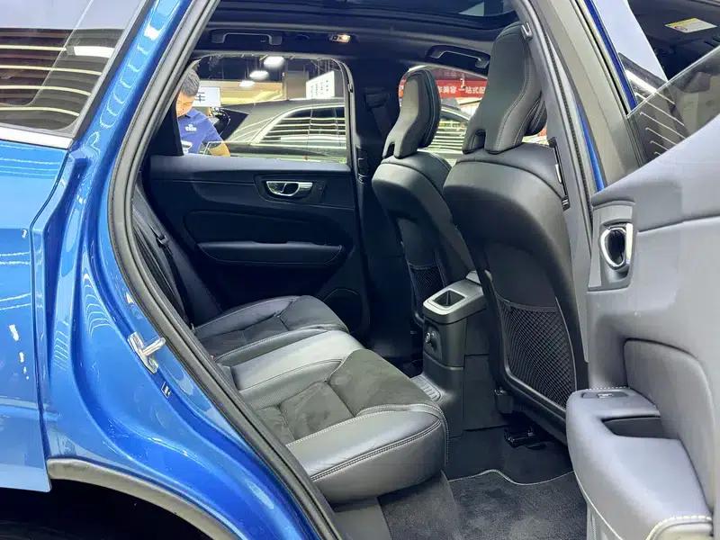2019 Volvo XC60 PHEV T8 E-Drive Hybrid Smart Sport Edition (China VI Emission Standard) — миниатюра 17