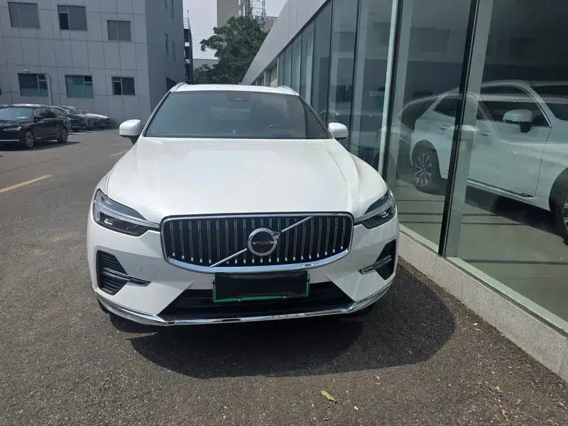 2025 Volvo XC60 PHEV T8 AWD Long Range Smart Luxury Edition — миниатюра 2