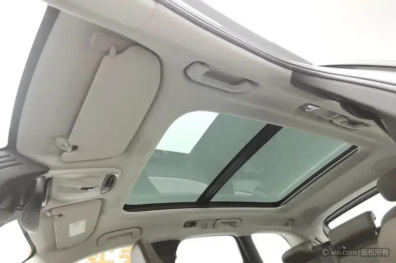 Volvo XC60 PHEV 2019 T8 E-Drive Hybrid Supreme Luxury Edition (China VI Emission Standard) — миниатюра 20