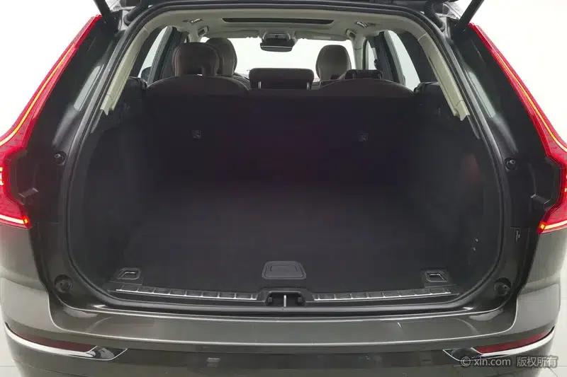 Volvo XC60 PHEV 2019 T8 E-Drive Hybrid Supreme Luxury Edition (China VI Emission Standard) — миниатюра 23