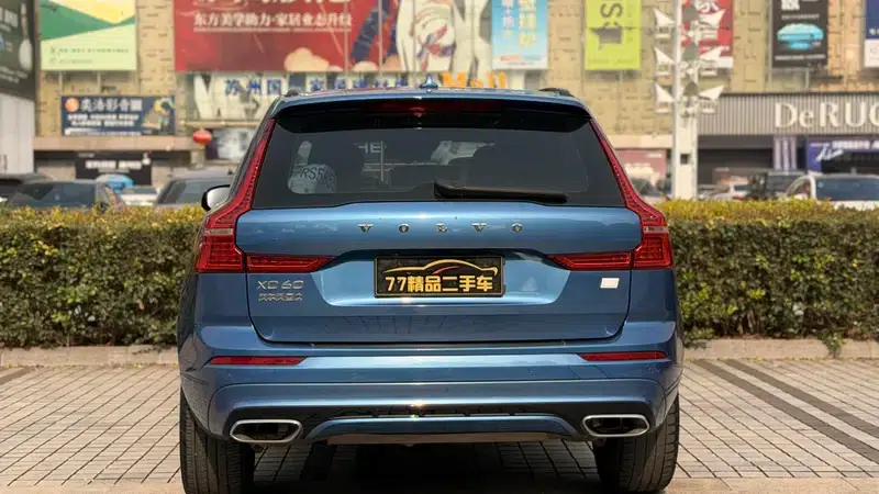 2021 Volvo XC60 PHEV T8 E-Drive Hybrid Smart Sport Edition — миниатюра 5