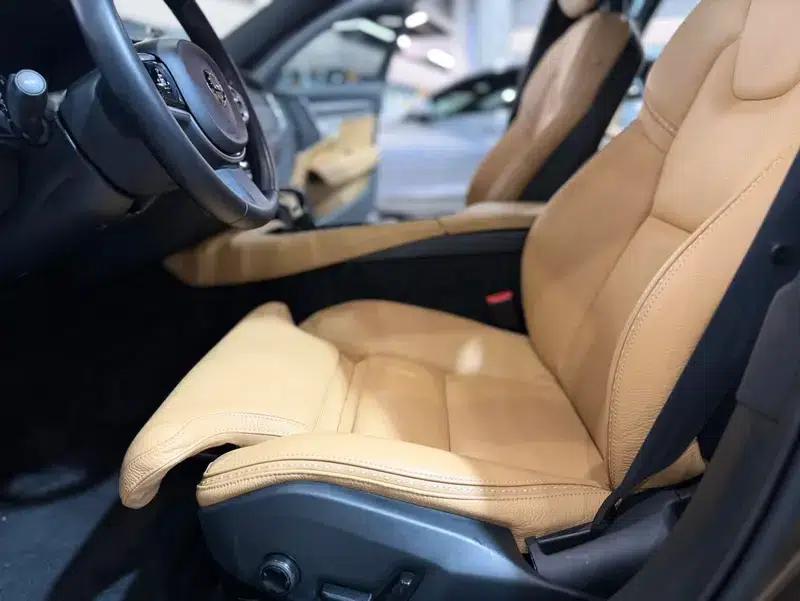 2017 Volvo V90 Cross Country T5 AWD Smart Edition — миниатюра 25