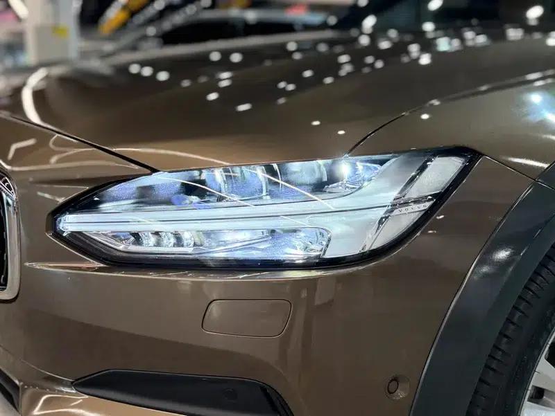 2017 Volvo V90 Cross Country T5 AWD Smart Edition — миниатюра 9