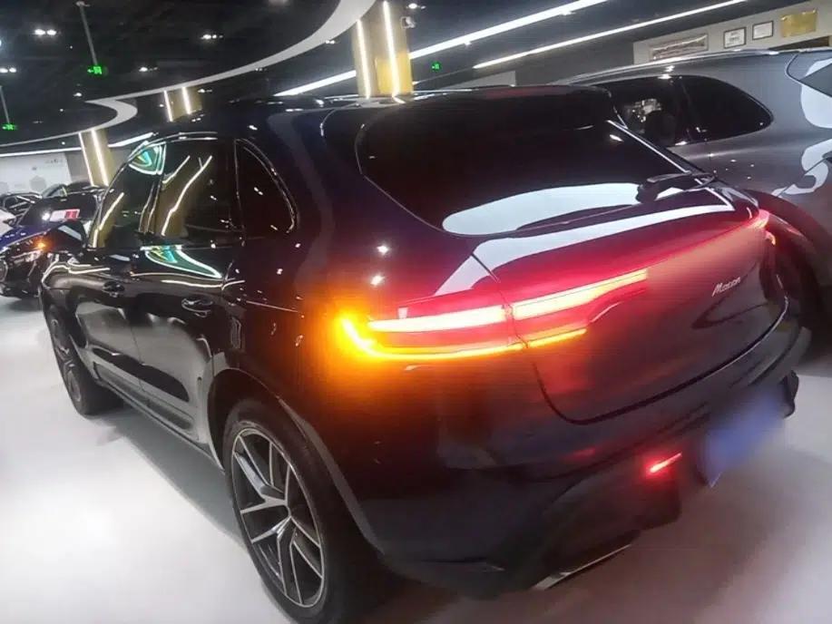 Porsche Macan 2022 Macan 2.0T — миниатюра 4