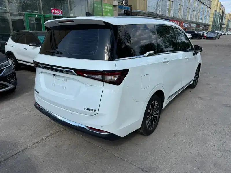 Wuling Jiachen 2022 1.5T CVT Premium Flagship Edition — миниатюра 6
