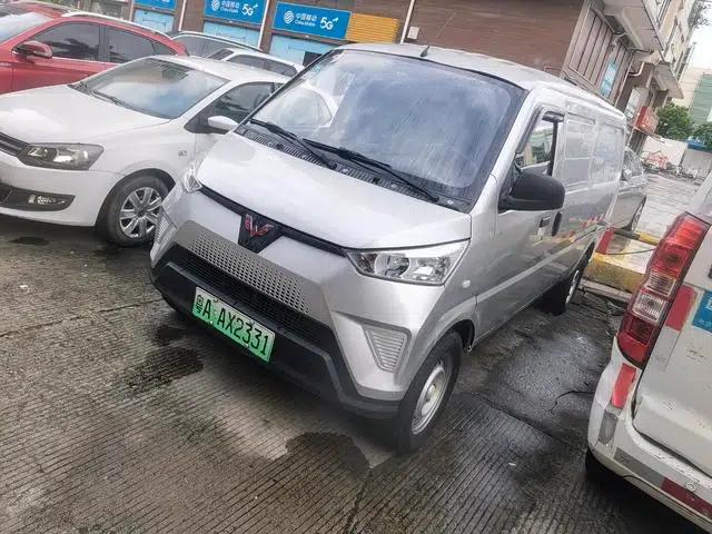 Wuling EV50 2021 model van logistics vehicle, Lishen 41.6kWh Liuji electric control system