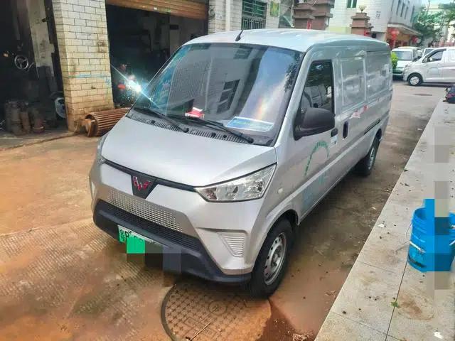 Wuling EV50 2021 model van logistics vehicle with Huishitong Ningde 41.86kWh Liuji electronic control system.