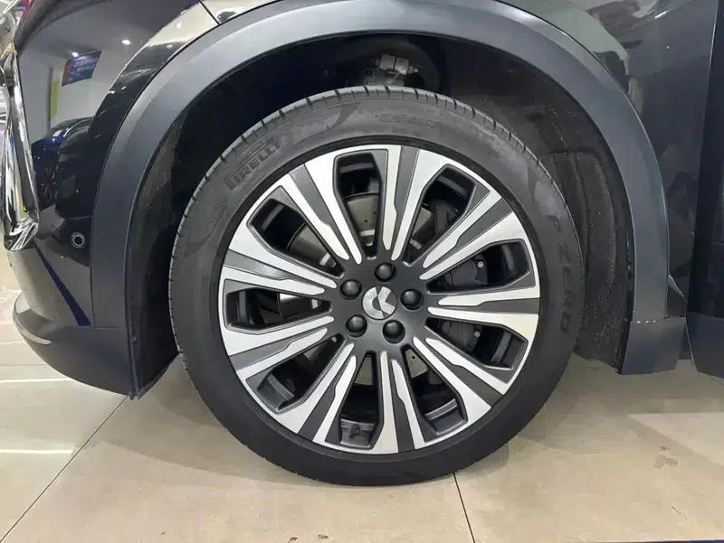 NIO ES8 2023 model 75kWh — миниатюра 3