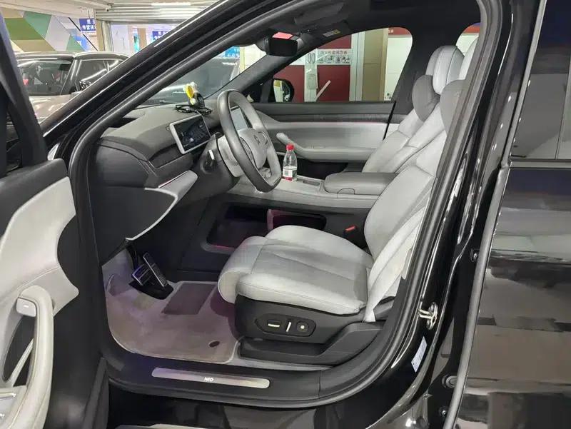 NIO ES8 2023 model 75kWh — миниатюра 8