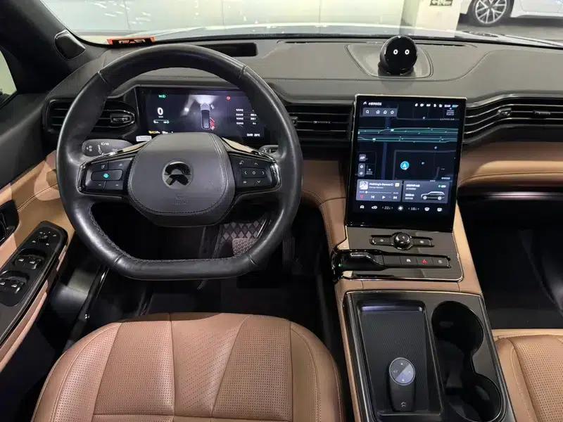 NIO ES8 2020 580KM Base Edition Six-Seat — миниатюра 16