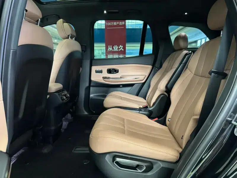 NIO ES8 2020 580KM Base Edition Six-Seat — миниатюра 23
