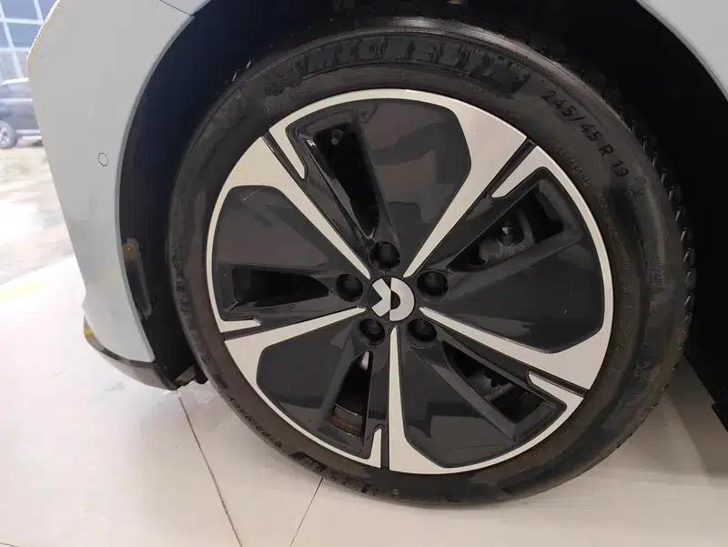 NIO ET5T 2025 model 75kWh — миниатюра 22