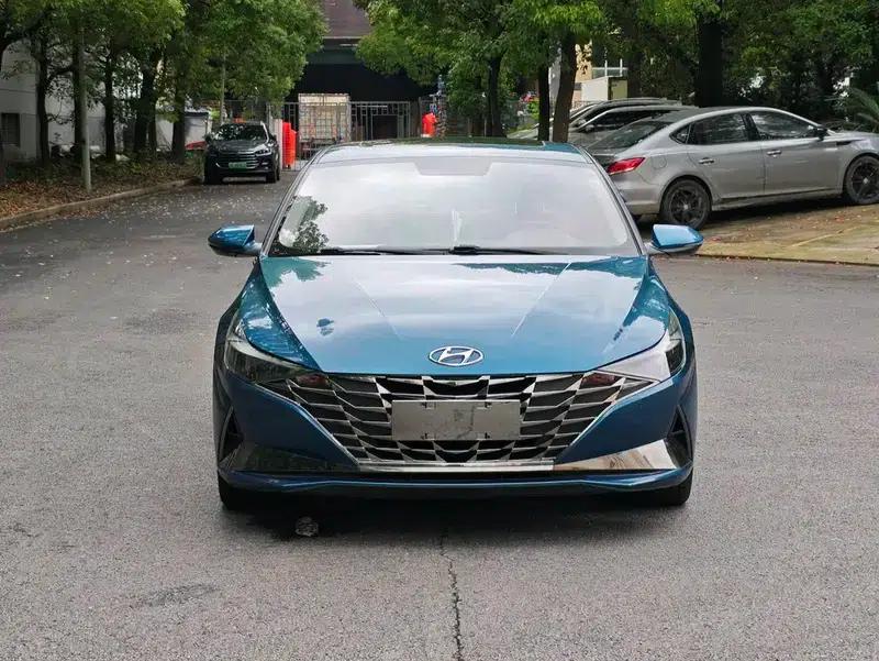 Hyundai Elantra 2021 1.5L CVT TOP Flagship Edition — миниатюра 2