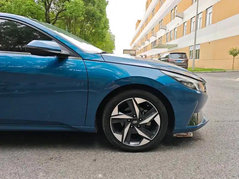 Hyundai Elantra 2021 1.5L CVT TOP Flagship Edition — миниатюра 12