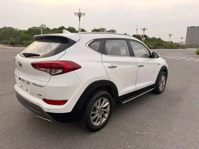 Tucson 2015 1.6T Dual-Clutch Two-Wheel Drive Intelligent Model — миниатюра 6