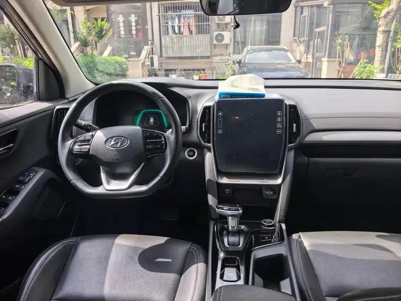 Hyundai ix35 2021 2.0L Automatic 2WD Leading Edition GLS — миниатюра 8