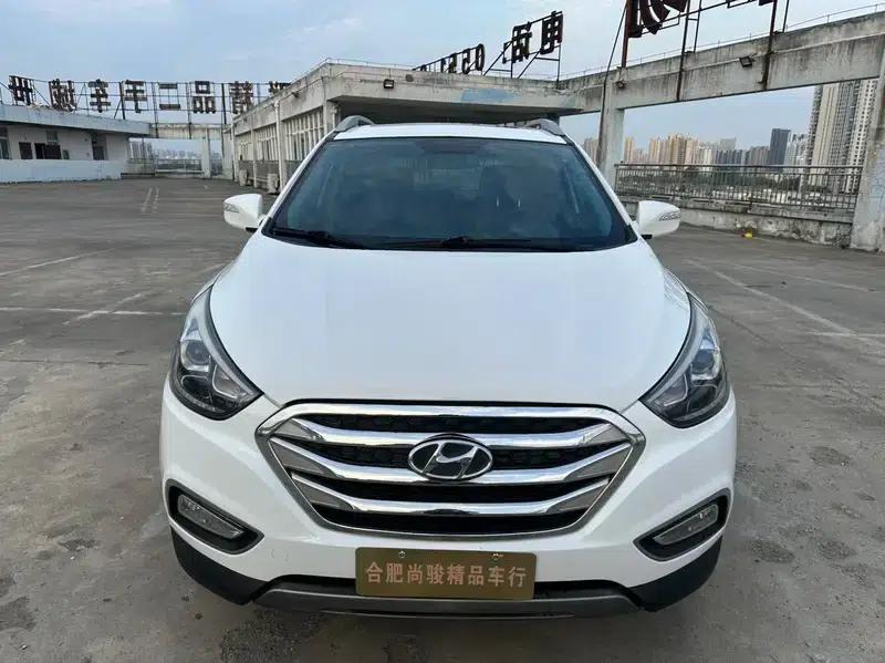 Hyundai ix35 2015 2.0L Automatic 2WD Smart Model (National IV Emission Standard) — миниатюра 2