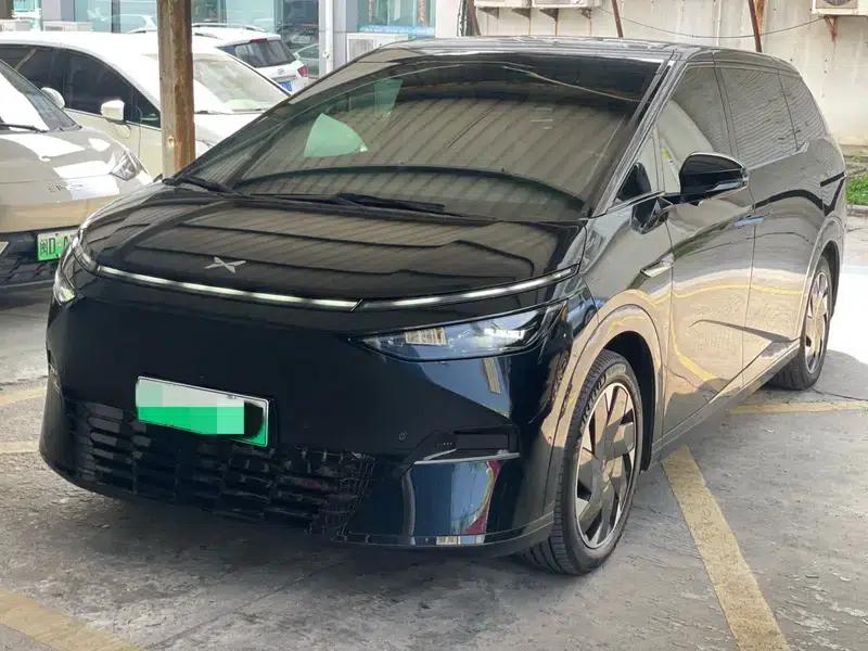 XPeng X9 2024 Model 640 AWD High Performance Max — миниатюра 1