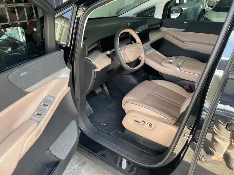 XPeng X9 2024 Model 640 AWD High Performance Max — миниатюра 10