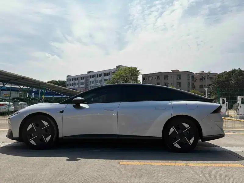 XPeng P7+ 2026 Range Extended 1550 Max Tech Edition — миниатюра 4