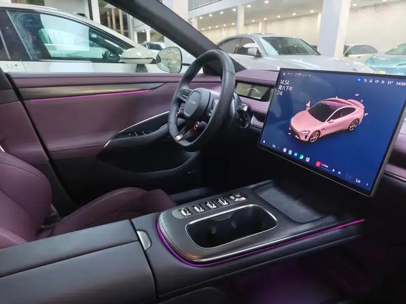 Xiaomi SU7 2024 All-Wheel Drive Long Range Max Edition — миниатюра 13