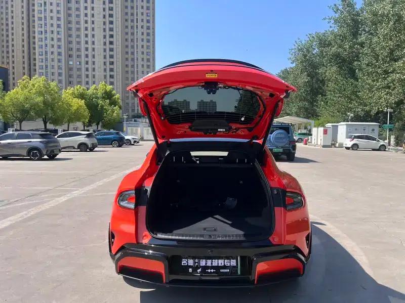 Xiaomi YU7 2025 All-Wheel Drive Pro Edition — миниатюра 6