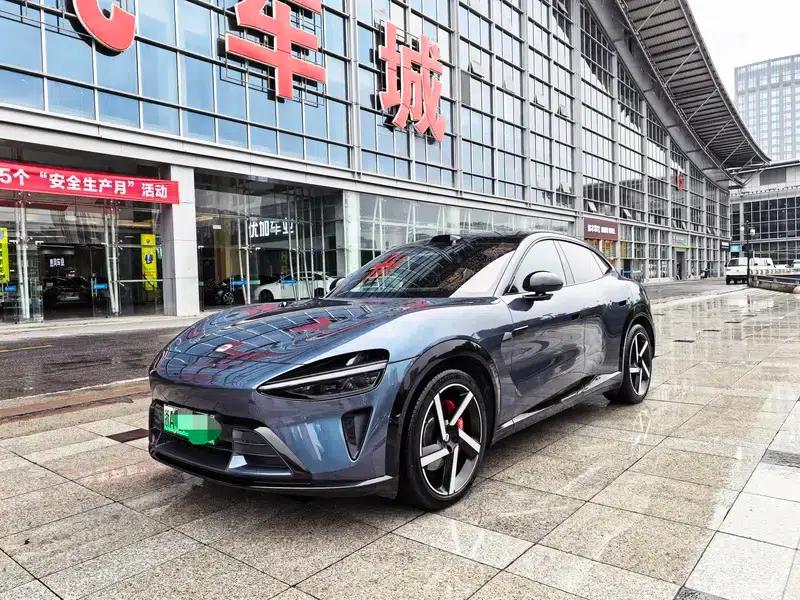 Xiaomi YU7 2025 All-Wheel Drive Max Edition — миниатюра 1