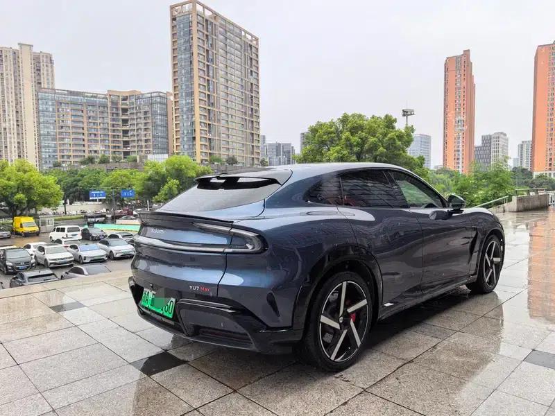 Xiaomi YU7 2025 All-Wheel Drive Max Edition — миниатюра 7