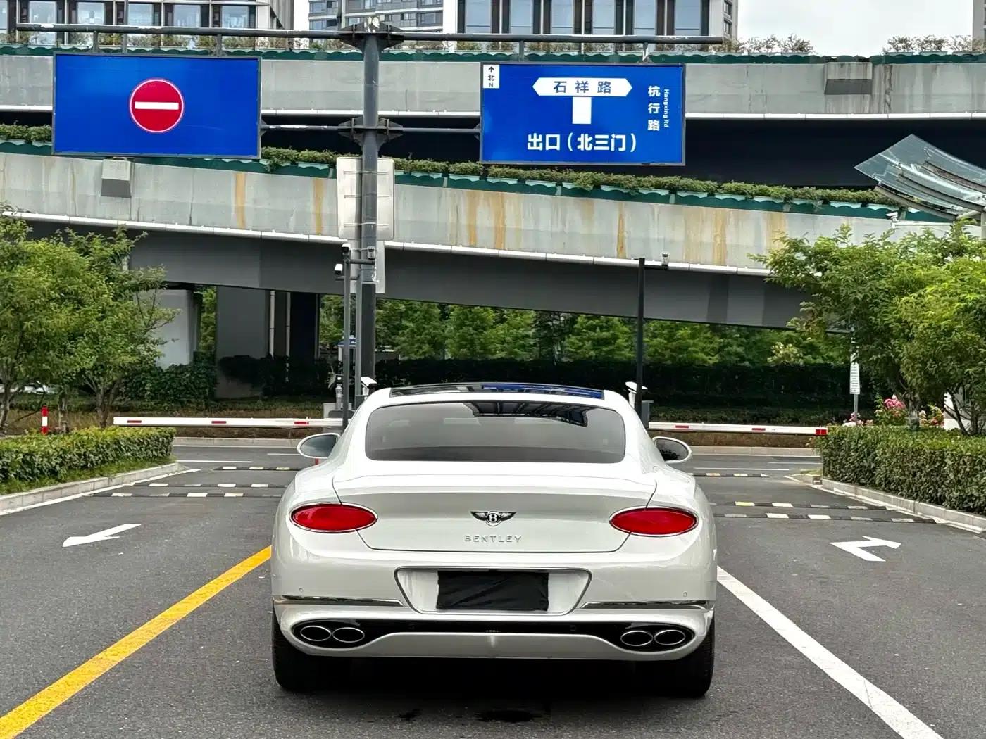 2024 Continental 4.0T GT V8 Elegance Edition — миниатюра 8