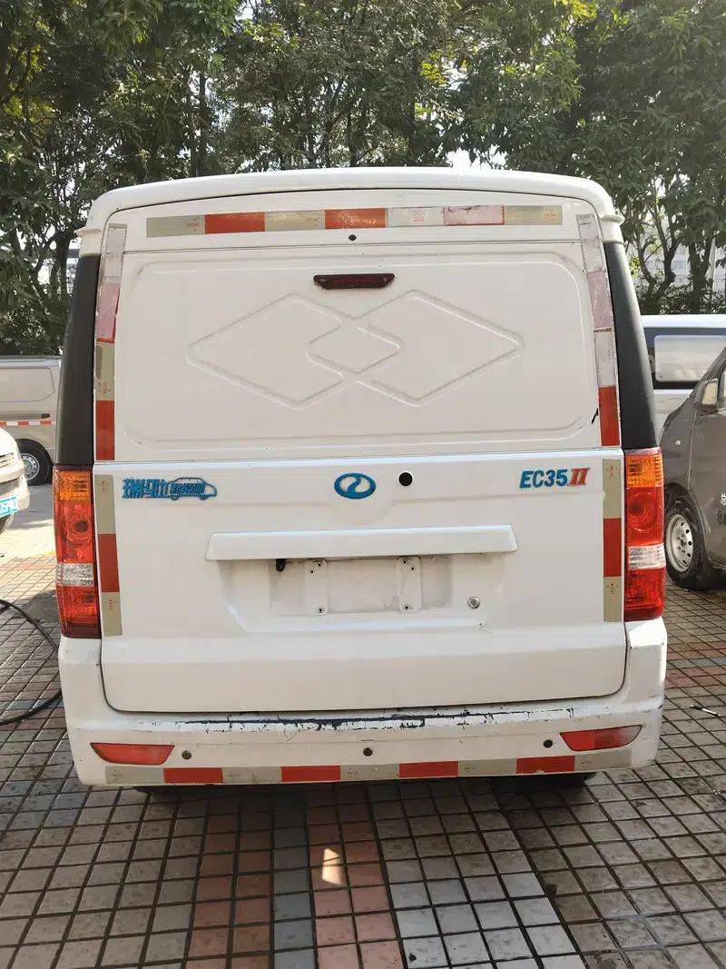 Ruichi EC35 2021 EC35 III Standard Edition 38.64kWh — миниатюра 5