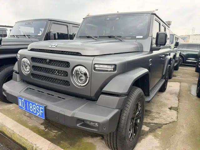 212 T01 2024 Explorer 2.0T