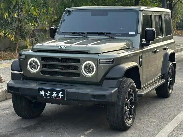 212 T01 2024 Explorer 2.0T