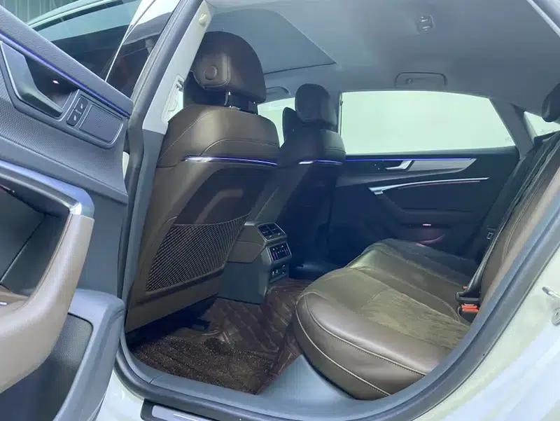 Audi A7L 2024 45 TFSI quattro Luxury Edition — миниатюра 14