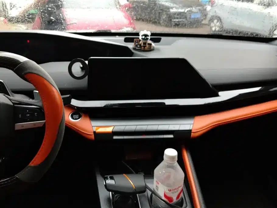 Changan UNI-V 2023 2.0T Leading Speed Edition — миниатюра 13
