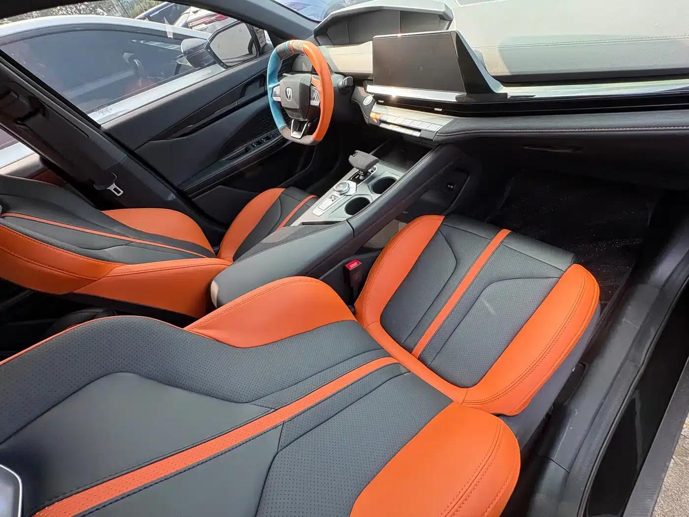 Changan UNI-V 2025 1.5T 500Bar Premium Edition — миниатюра 15