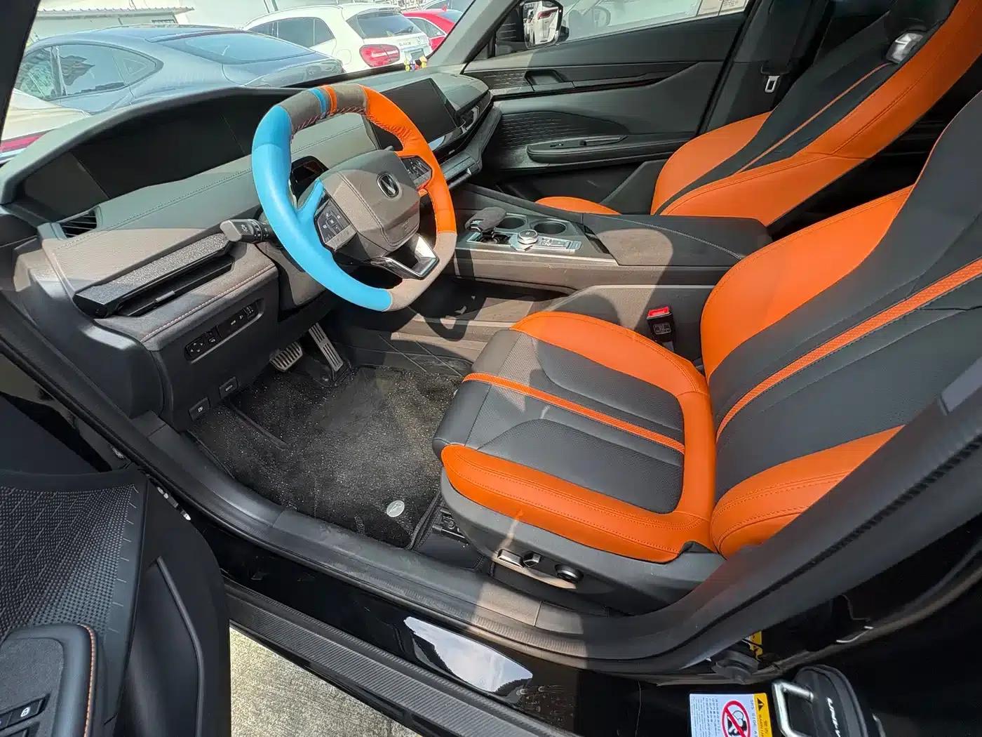 Changan UNI-V 2025 1.5T 500Bar Premium Edition — миниатюра 6
